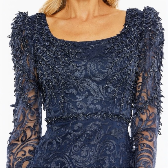 MAC DUGGAL Embroidered Lace Appliqué Beaded Long Sleeve Trumpet Gown Maxi size 6 - Picture 4 of 13